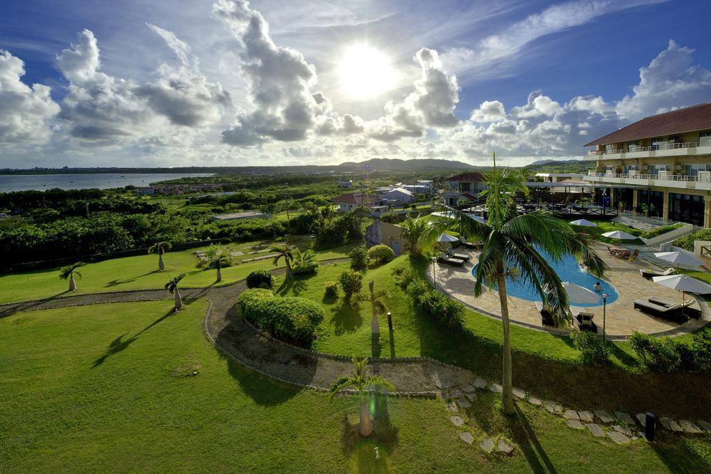 Exes Ishigaki Hotel Ishigaki  Exterior foto