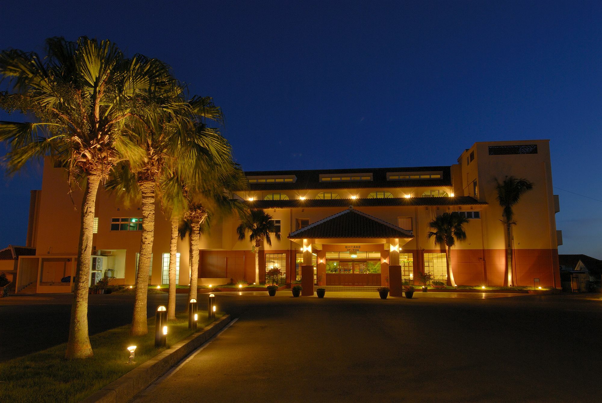 Exes Ishigaki Hotel Ishigaki  Exterior foto