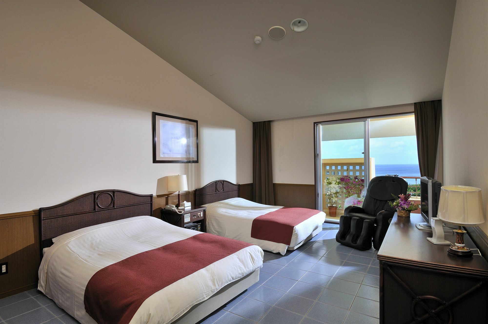 Exes Ishigaki Hotel Ishigaki  Exterior foto